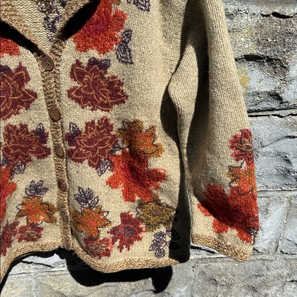 L.L.Bean Women's Tan and Burgundy Fall Autumn Wool Blend Cardigan Sweater - Picture 3 of 5